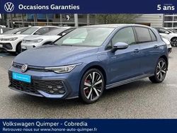 Bleu anémone métallisée Utilisé 2024 VW Golf VIII GTE Berline | 45 990 € (Prix assez cher)