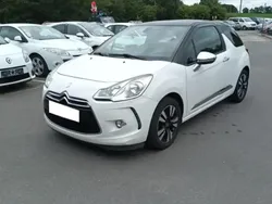 Blanc Utilisé 2010 Citroën DS3 So Chic Berline | 8 990 € (Prix assez cher)