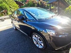 Utilisé 2016 Renault Scénic III Intens Monospace | 12 990 € (Prix assez cher)