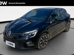 Noir Utilisé 2023 Renault Clio V Techno Citadine | 14 898 € (Prix juste)