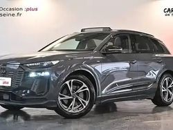 Gris magnétique Utilisé 2025 Audi Q6 e-tron Performance SUV | 79 499 € (Prix juste)