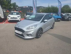 Gris lunaire Utilisé 2018 Ford Fiesta ST-Line Citadine | 10 999 € (Prix juste)