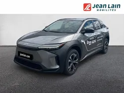 Gris Utilisé 2023 Toyota bZ4X SUV | 34 990 € (Prix juste)