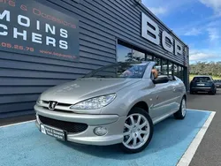Gris Utilisé 2004 Peugeot 206 Roland Garros Cabriolet | 4 990 €