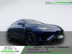 Utilisé 2024 Lamborghini Urus SUV | 325 700 €