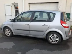 Argent Utilisé 2006 Renault Scénic II Authentique Monospace | 2 250 €