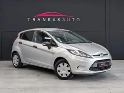Gris Utilisé 2009 Ford Fiesta Ambiente Citadine | 3 490 € (Bon prix)