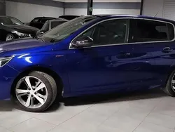 Bleu Utilisé 2018 Peugeot 308 GT-line Berline | 13 999 € (Prix assez cher)