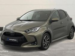 Gris Utilisé 2021 Toyota Yaris Hybrid Berline | 19 999 € (Prix juste)