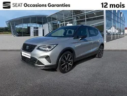 Gris urbain métal/toit gris magnétique Utilisé 2024 Seat Arona FR SUV | 21 989 € (Prix juste)