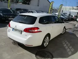 Blanc Utilisé 2017 Peugeot 308 Business-Line Break | 6 990 € (Bon prix)