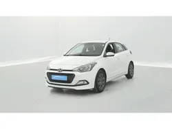Blanc Utilisé 2017 Hyundai i20 Edition Citadine | 10 590 € (Prix juste)