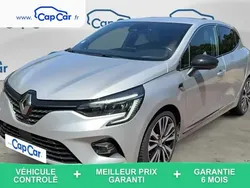 Utilisé 2022 Renault Clio V Initiale Paris Citadine | 17 490 € (Prix juste)