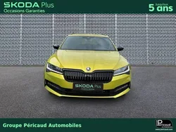 Jaune Utilisé 2024 Skoda Superb SportLine Break | 39 990 € (Prix assez cher)