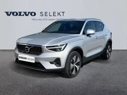 Argent aurore métallisé Utilisé 2022 Volvo XC40 Plus SUV | 30 499 €
