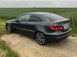 Gris Utilisé 2009 Mercedes 200 Coupé | 6 500 €