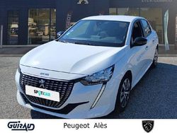 Blanc Utilisé 2023 Peugeot 208 Active Citadine | 12 970 € (Prix juste)
