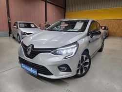 Gris Occasion 2021 Renault Clio V LIMITED Citadine | 15 900 € (Prix juste)