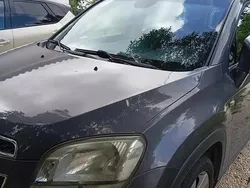 Gris Utilisé 2012 Chevrolet Orlando SUV | 4 000 €