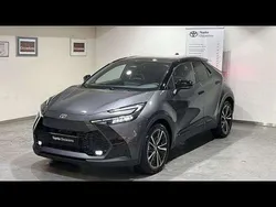 Utilisé 2024 Toyota C-HR SUV | 36 499 €