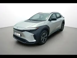 Gris Utilisé 2024 Toyota bZ4X Business Edition SUV | 31 490 € (Super prix)