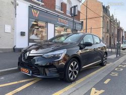 Noir Utilisé 2020 Renault Clio V LIMITED Berline | 14 990 € (Prix juste)