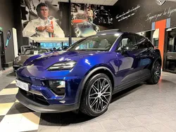 Bleu Utilisé 2024 Porsche Macan SUV | 114 900 €