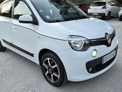 Blanc Utilisé 2015 Renault Twingo LIMITED Citadine | 7 490 € (Prix juste)
