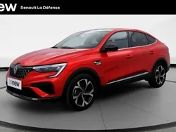 Rouge Utilisé 2024 Renault Arkana SUV | 26 390 € (Prix juste)