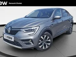 Gris Utilisé 2023 Renault Arkana Evolution SUV | 19 990 € (Prix juste)