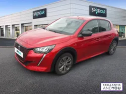 Rouge Utilisé 2023 Peugeot e-208 Allure Citadine | 18 990 € (Prix juste)