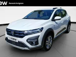 Blanc Utilisé 2022 Dacia Sandero Expression Citadine | 13 999 € (Prix juste)