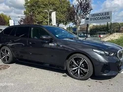 Gris Utilisé 2024 BMW 520 M Sport Break | 64 990 € (Prix cher)