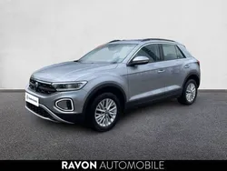 Utilisé 2023 VW T-Roc Life SUV | 25 890 € (Prix juste)