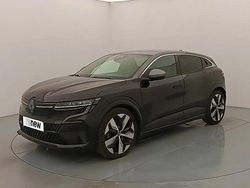 Noir Occasion 2023 Renault Megane E-Tech Techno Berline | 24 999 € (Prix juste)