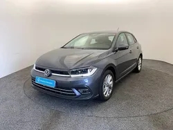 Gris Utilisé 2024 VW Polo Style Berline | 23 500 € (Prix juste)