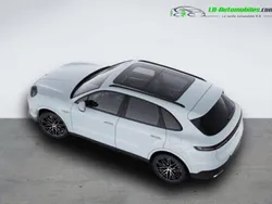 Utilisé 2024 Porsche Cayenne SUV | 117 700 € (Prix juste)