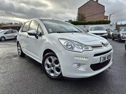 Blanc Utilisé 2015 Citroën C3 Citadine | 6 490 € (Prix juste)