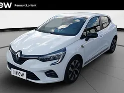 Blanc Utilisé 2021 Renault Clio V LIMITED Citadine | 14 990 € (Prix juste)