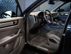 Utilisé 2022 Porsche Cayenne Platinum Edition SUV | 91 700 € (Bon prix)