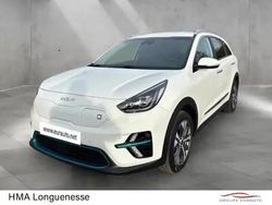 Blanc Utilisé 2022 Kia e-Niro Premium SUV | 19 990 €