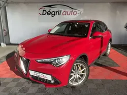 Rouge Utilisé 2017 Alfa Romeo Stelvio Business SUV | 18 990 €
