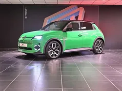 Vert Nouvelle 2024 Renault R5 Techno Citadine | 32 230 € (Prix juste)