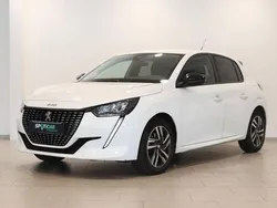 Blanc Utilisé 2023 Peugeot 208 Allure Citadine | 13 900 € (Bon prix)