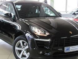 Noir Utilisé 2017 Porsche Macan SUV | 54 600 € (Prix assez cher)