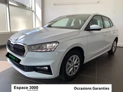 Blanc Utilisé 2023 Skoda Fabia Berline | 16 480 € (Prix juste)