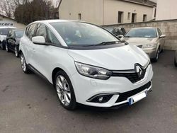 Blanc Utilisé 2017 Renault Scénic IV Zen Monospace | 7 990 €
