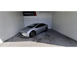 Utilisé 2024 Toyota Prius Design Citadine | 32 900 € (Prix juste)