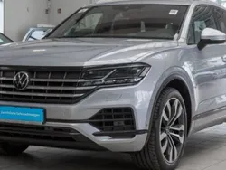 Gris Utilisé 2021 VW Touareg Elegance SUV | 55 500 €