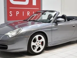 Utilisé 2001 Porsche 911 Carrera 4 Cabriolet | 34 900 €